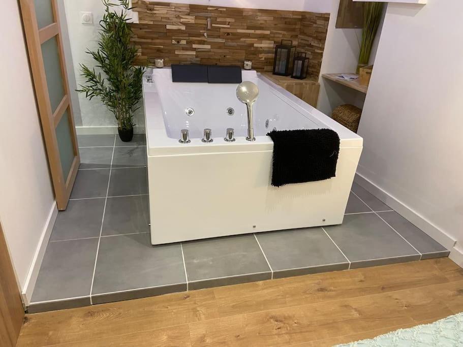 Lover Dose Spa Vierzon Exterior photo